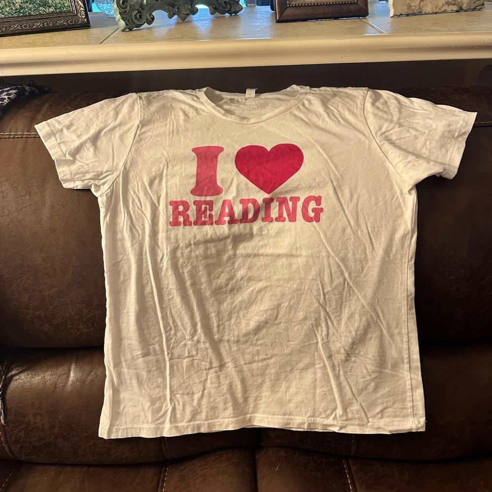 White and Pink 'I Love Reading' T-Shirt